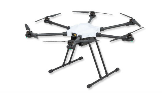 P1 Drone met zes rotoren en een vliegtraining